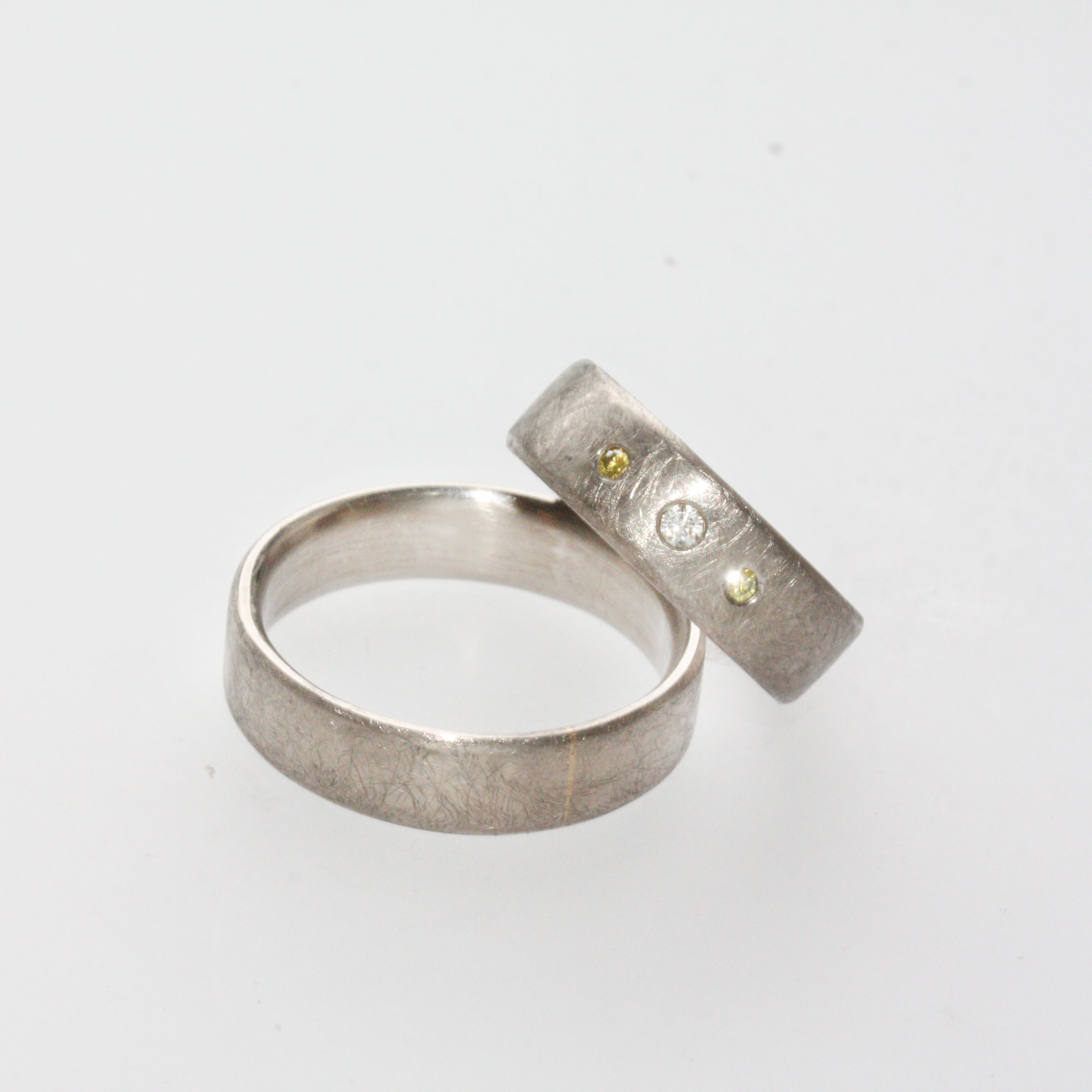 Eheringe mit Brillanten